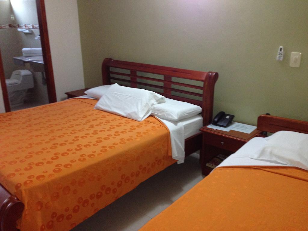Hotel San Francisco De Asis Santa Marta  Exteriör bild