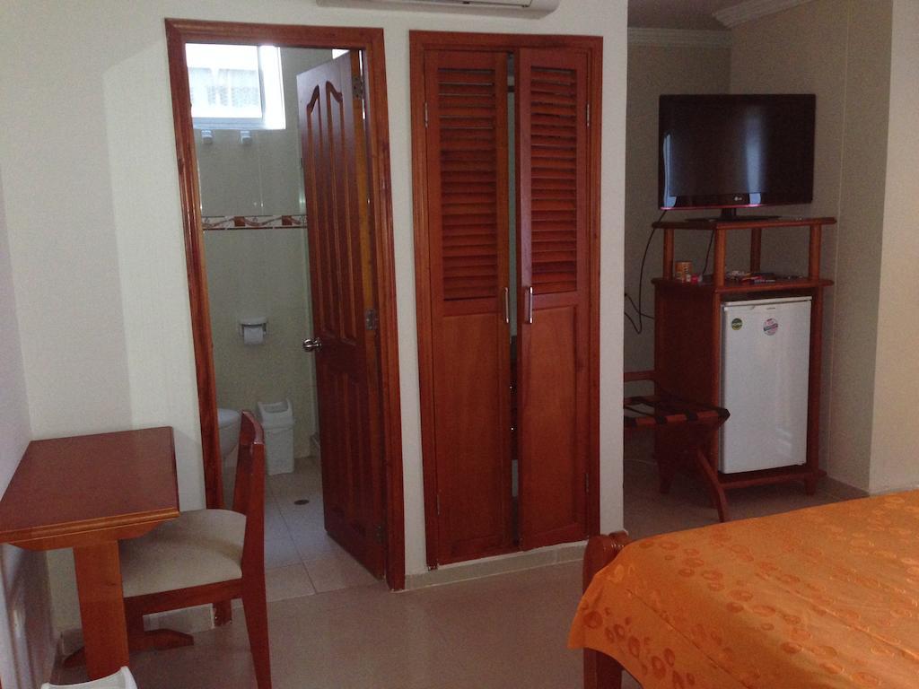 Hotel San Francisco De Asis Santa Marta  Rum bild