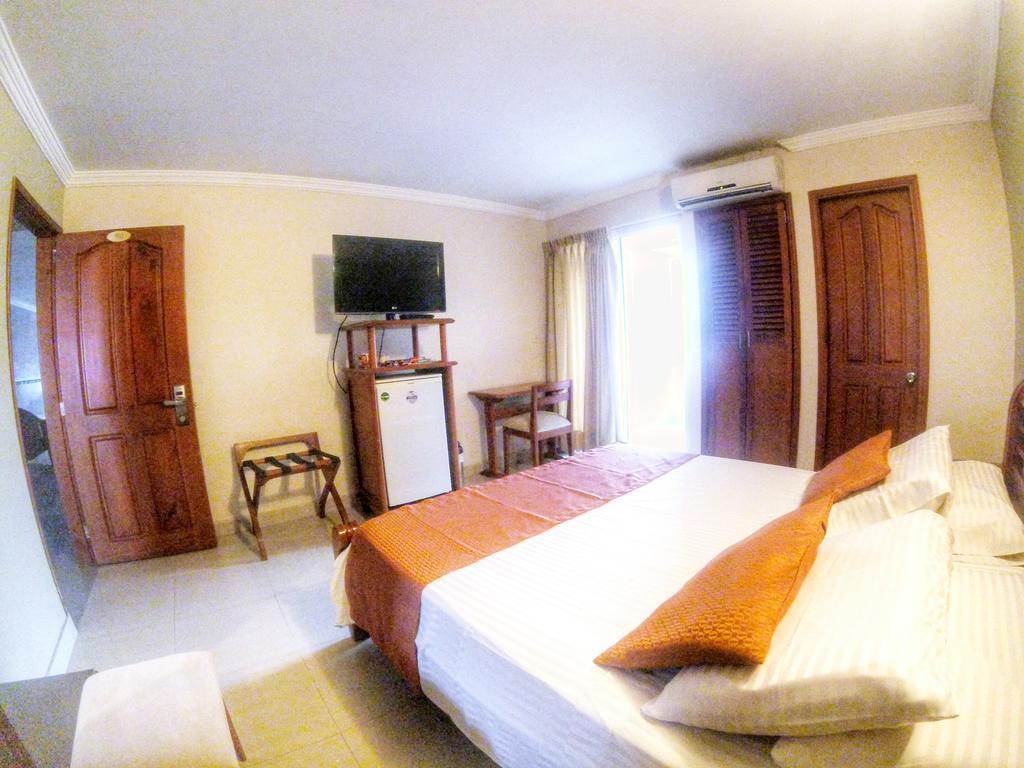 Hotel San Francisco De Asis Santa Marta  Exteriör bild